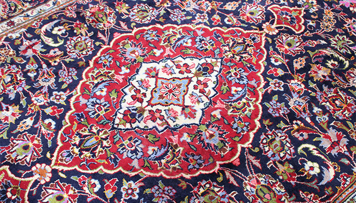 Welchen Stellenwert hat der Teppich in der iranischen Kultur und Lebensweise?